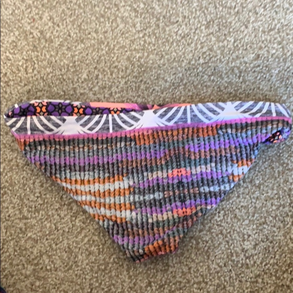 Reversible bikini bottoms - Picture 4 of 4